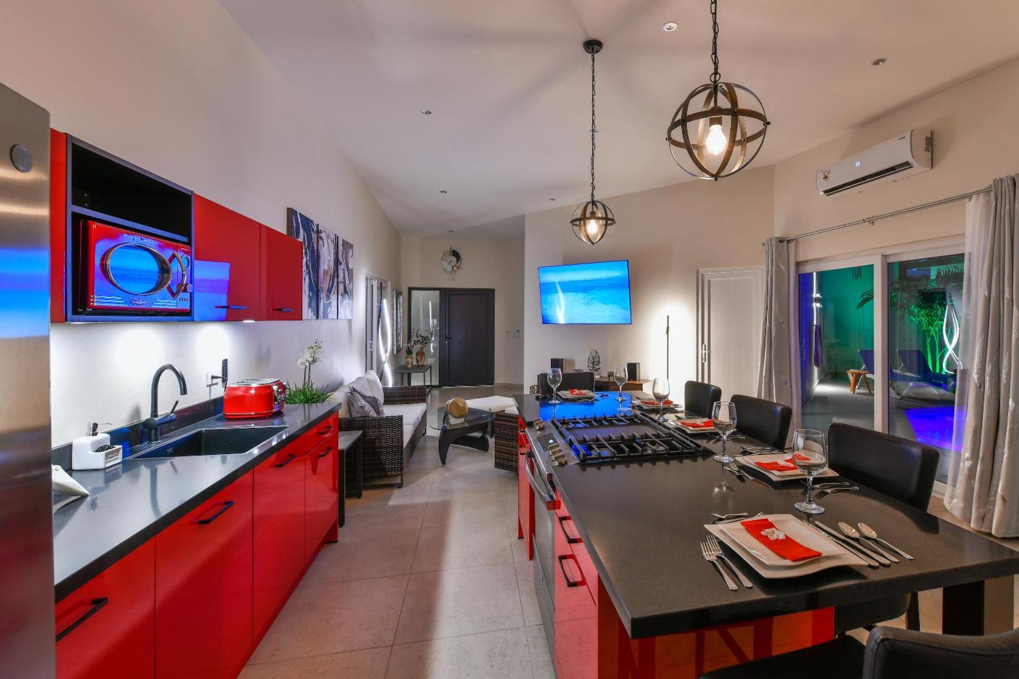 Boutique Hotel Swiss Paradise Aruba Villas And Suites Palm Beach Eksteriør bilde