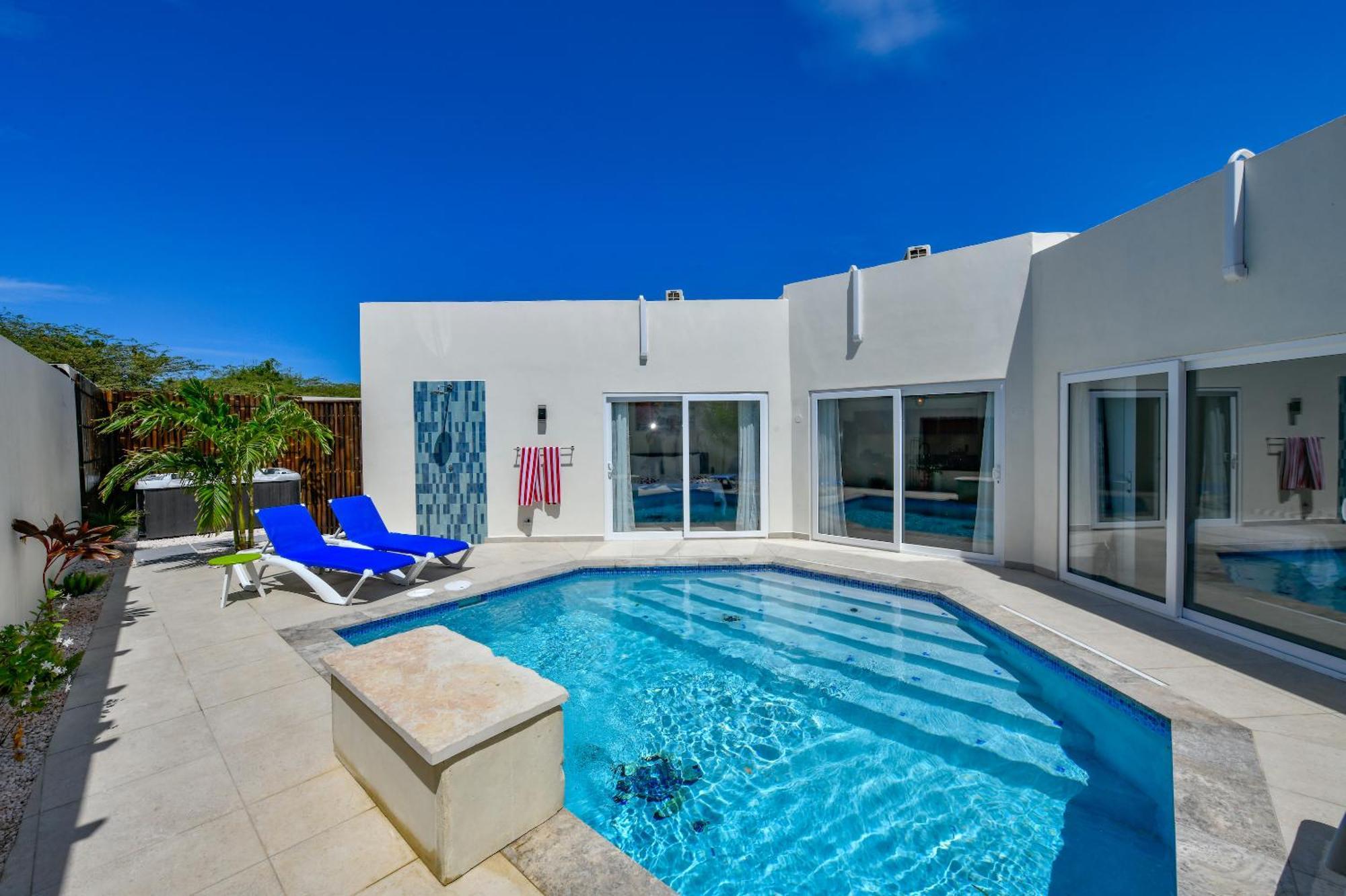 Boutique Hotel Swiss Paradise Aruba Villas And Suites Palm Beach Eksteriør bilde